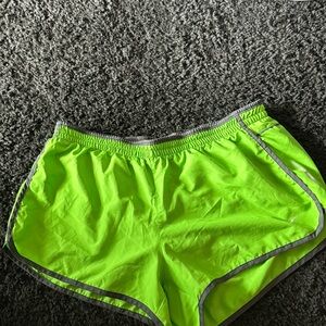 NIKE shorts size x-large